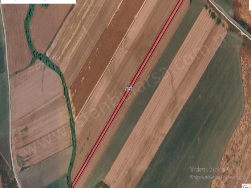 Çatalca Ferhatpaşada Satılık Arsa , 347 M2 Hisseli Yolu Var 