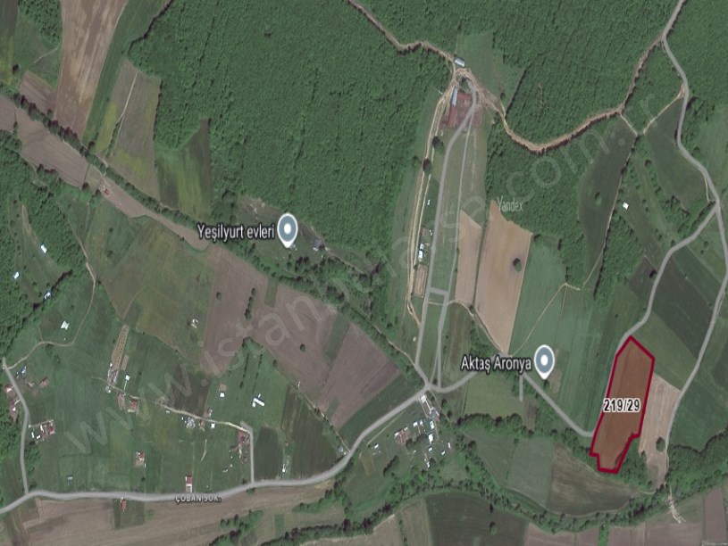 Çatalca Çiftlikköyde Satılık Arsa ,  416 M2 Hisseli Yolu Var 