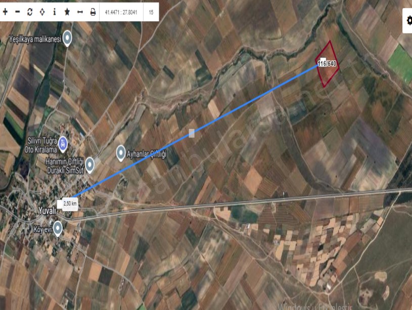 Tekirdağ Saray Yuvalıda Satılık Arsa  , 445 m2 Hisseli Yolu Var