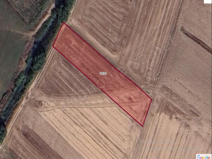 Kırklareli Vize Evrenlide Satılık Arsa , 150 m2 Yolu Var Hisseli