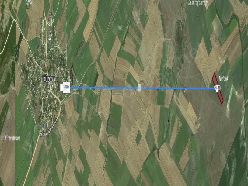 Kırklareli Vize Düzova Köyü Satılık Arsa , 792 M2  Hisseli Yolu Var Evlerin Yakını 