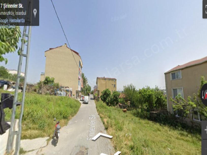 Arnavutköy İmrahorda Satılık Arsa , 108 M2 Hisseli İmarlı  Yolu Var 
