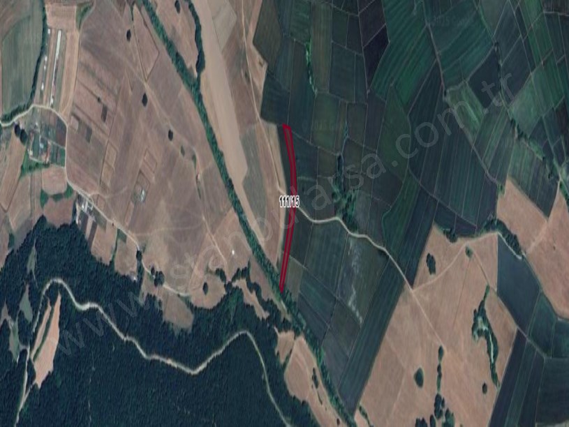 Çatalca Ormanlı Satılık Arsa , 375 M2 Çaplı Yolu Var Evlerin Yakını 