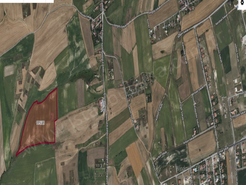 Arnavutköy Çilingirde Satılık Arsa , 430 M2 Hisseli İmarlı 