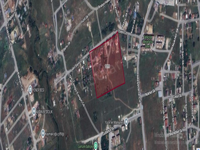 Arnavutköy Taşolukta Satılık Arsa , 200 M2  Yolu Var Evlerin Yakını Hisseli İmarlı 