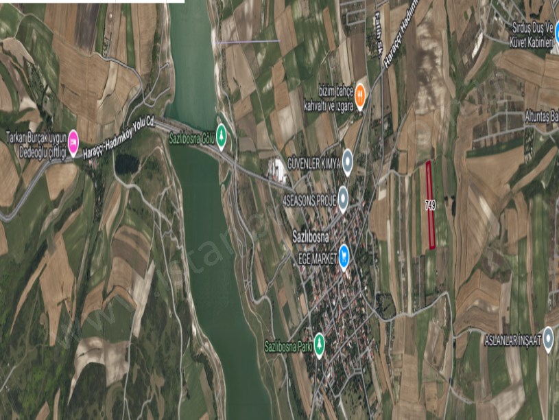 Arnavutköy Sazlıbosna Satılık Arsa , 266 M2 Yolu Var Hisseli Evlerin Yakını