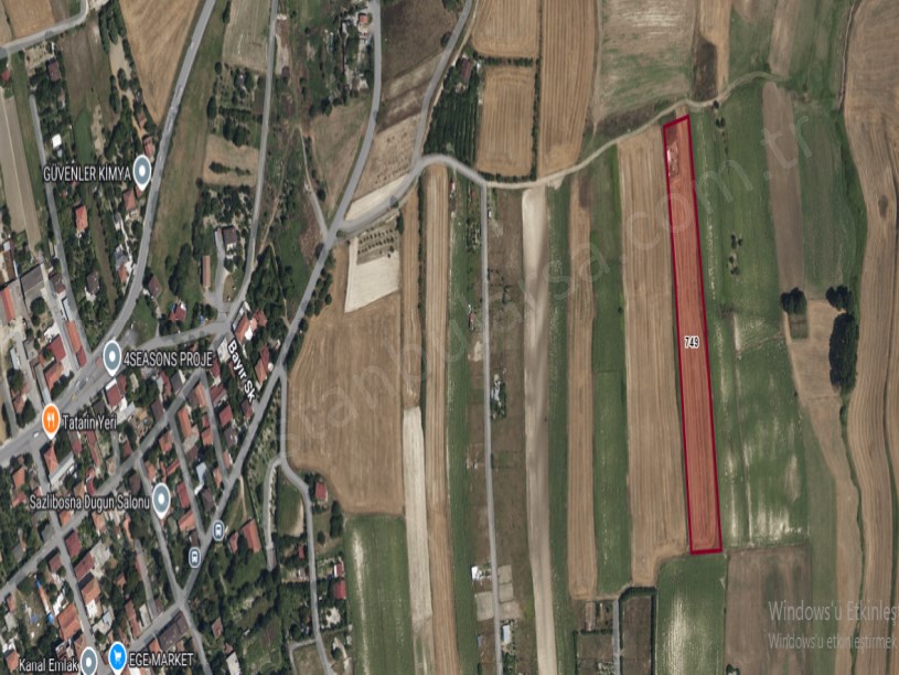 Arnavutköy Sazlıbosna Satılık Arsa , 266 M2 Yolu Var Hisseli Evlerin Yakını