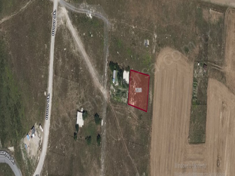 Arnavutköy Hadımköyde Satılık Arsa , 519 m2 Müstakil 2 Kat İmarlı Evlerin Yakını 