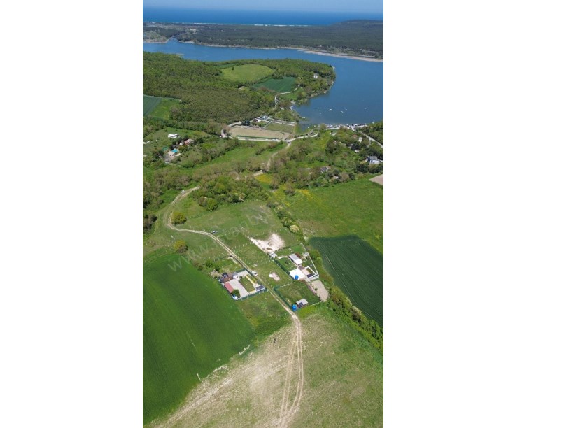 Arnavutköy Balabanda Satılık Arsa , 1006 m2 Yolu Var Evlerin Yakını Hisseli 