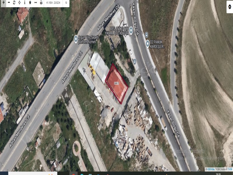 Arnavutköy Hadımköyde Satılık Arsa , 400 M2 Müstakil Telle Çevrili Merkezde 