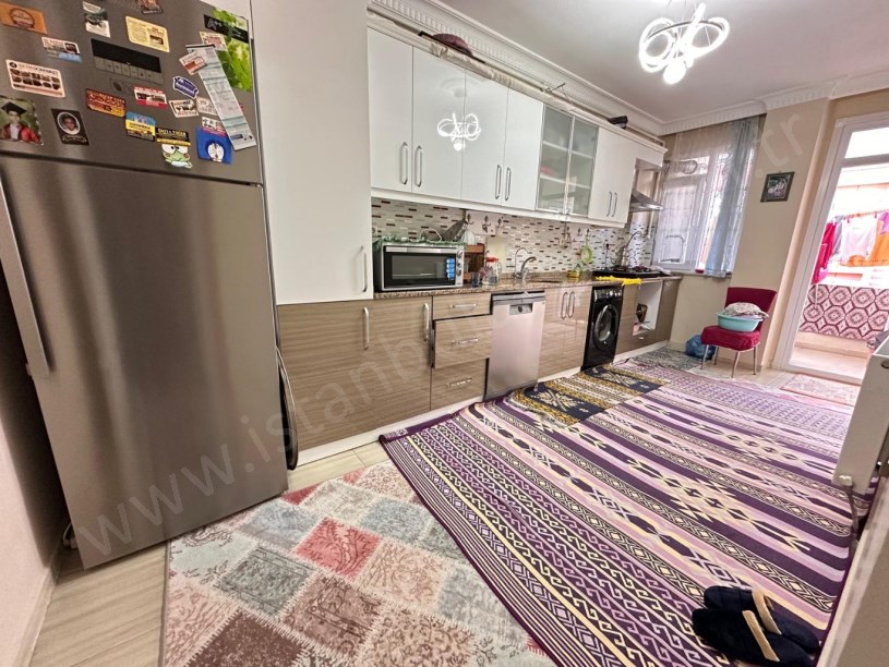 Arnavutköy Boğazköy Mh Satılık Daire , 2+1 8 Yıllık Arakat 90 m2 