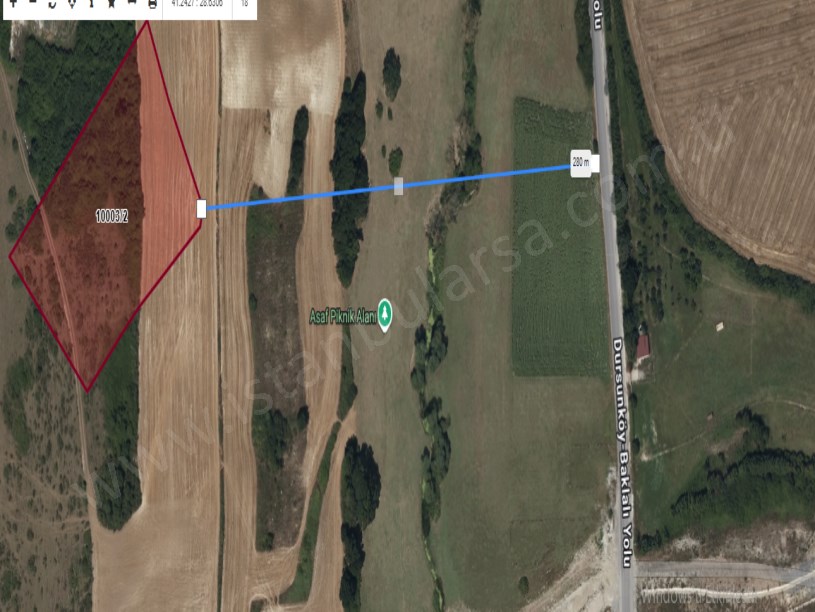 Arnavutköy Boyalıkta Satılık Arsa ,  935 M2 Hisseli Yolu Var İmarlı