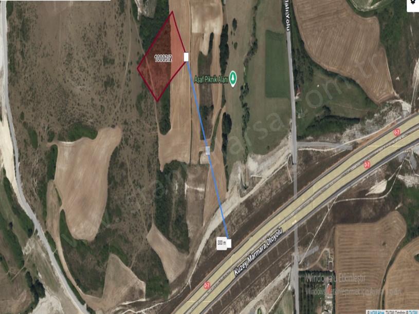 Arnavutköy Boyalıkta Satılık Arsa ,  935 M2 Hisseli Yolu Var İmarlı