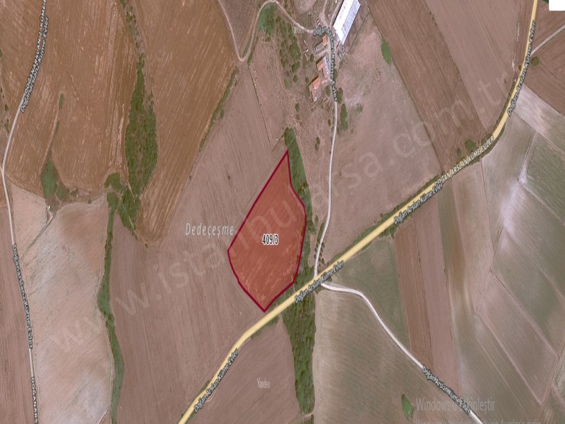 Çanakkale Gelibolu Demirtepe Köyü Satılık Tarla , 14,850 m2 Müstakil  Yolu Var