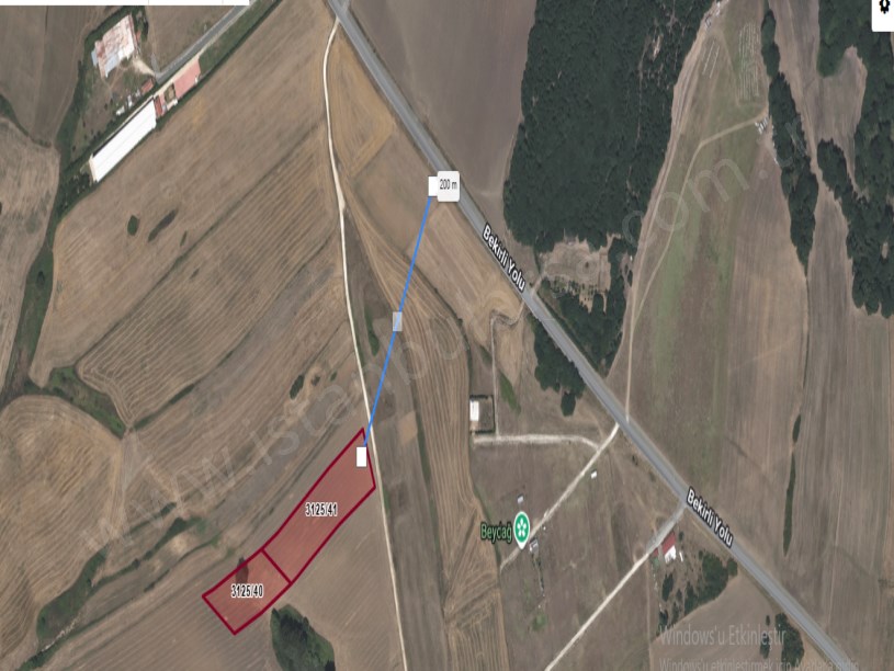 Silivri Akörende Satılık Tarla  , 8,615 m2 Müstakil Yolu Var 