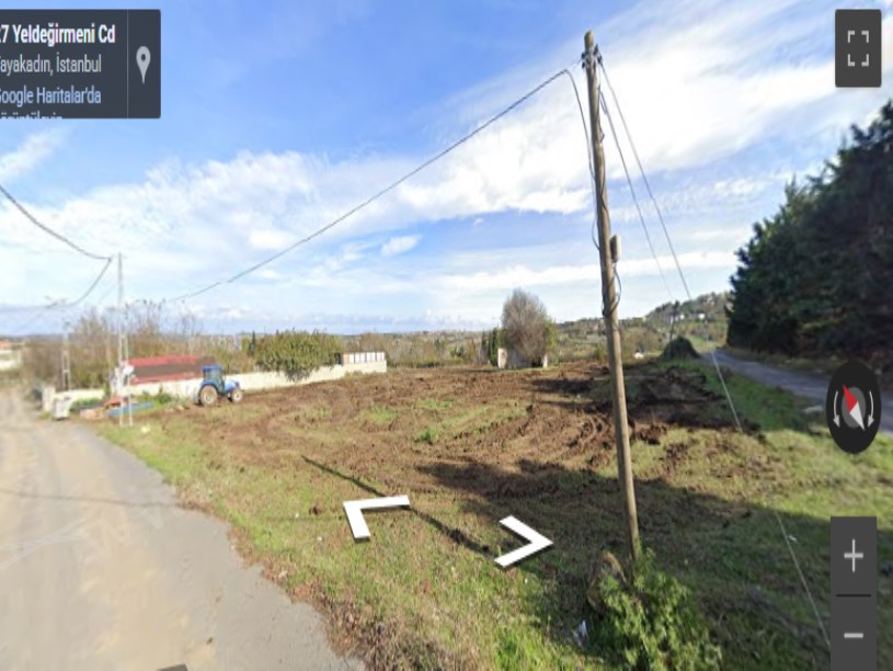 Arnavutköy Tayakadın Satılık Tarla , 7,250 m2 Müstakil Merkezde İmarlı İçinde Meyve Ağaçları Var 