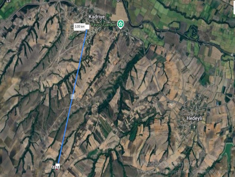 Tekirdağ Hayrabolu Kadriye Mah Satılık Tarla  , 2,100 m2 Tek Tapu Yolu Var 