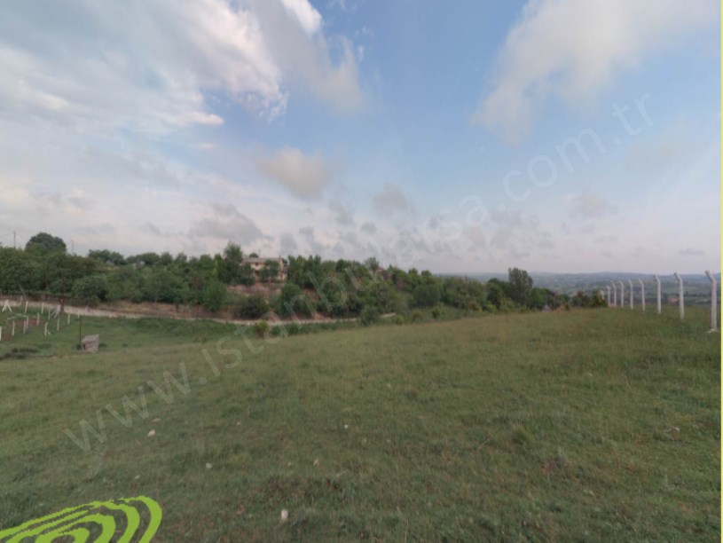 Arnavutköy Tayakadın Satılık Arsa , 162 M2 Merkezde Yolu Var Evlerin Yakını 