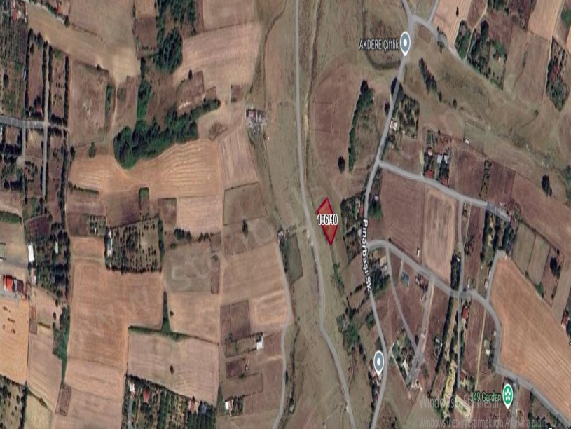 Arnavutköy Tayakadın Satılık Arsa , 393 M2 Caddeye Yakın Merkezde Hisseli 