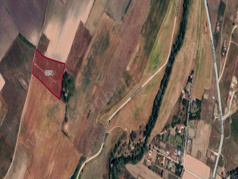 Tekirdağ Saray Yeni Mah Satılık Arsa , 248 m2 Çaplı Çevrili Yolu Var