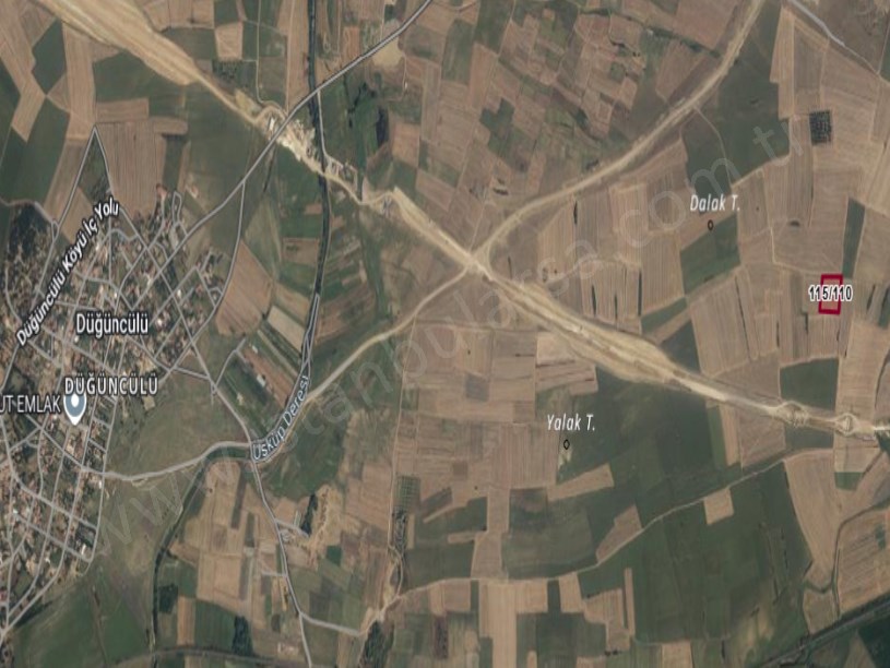 Kırklareli Babaeski Düğüncülü Köyünde Satılık Arsa , 415 m2 Hisseli Yolu Var