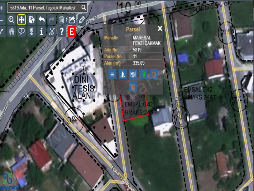 Arnavutköy Taşolukta Satılık Arsa , 335 M2 Villa İmarlı  Merkezde  