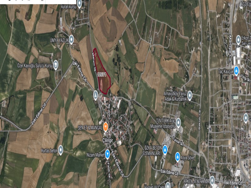 Arnavutköy Çilingirde Satılık Arsa , 2,200 m2 Hisseli Yolu Var Evlerin Yakını