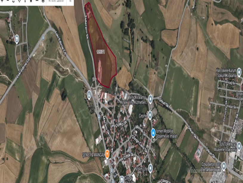 Arnavutköy Çilingirde Satılık Arsa , 2,200 m2 Hisseli Yolu Var Evlerin Yakını