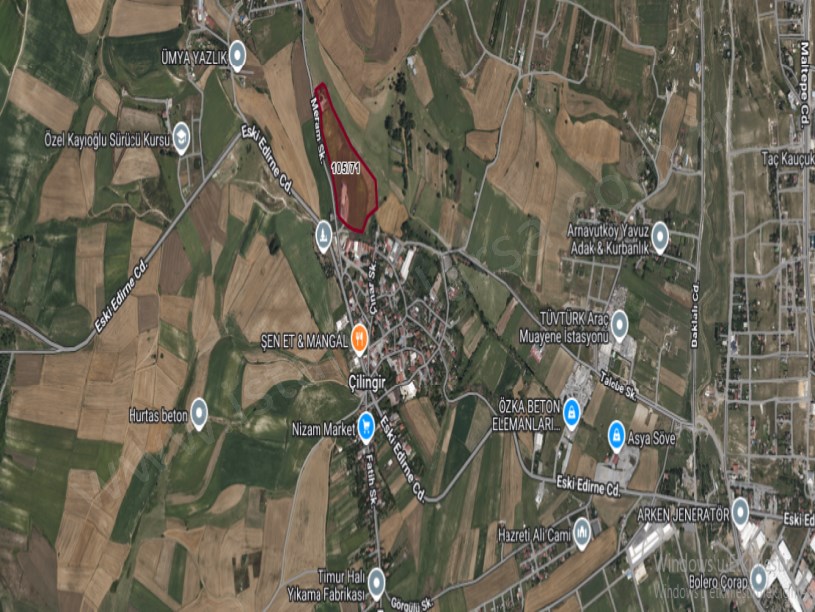 Arnavutköy Çilingirde Satılık Arsa , 2,200 m2 Hisseli Yolu Var Evlerin Yakını