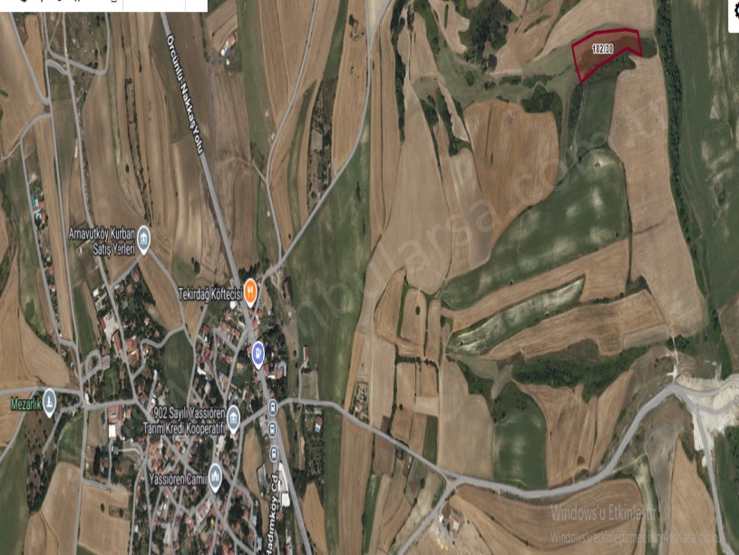 Arnavutköy Yassıörende Satılık Arsa , 1,062 M2 Hisseli 