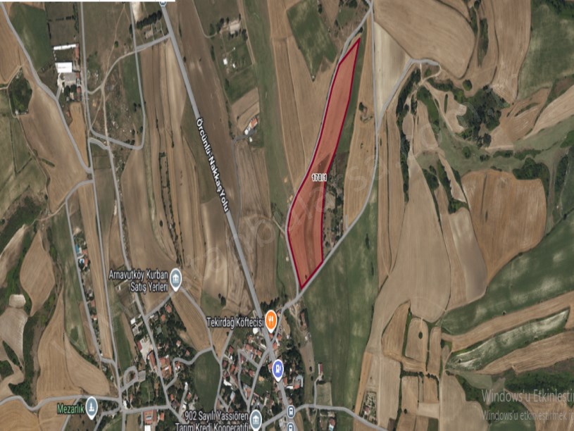 Arnavutköy Yassıörende Satılık Arsa ,4,088 M2 Yolu Var Evlerin Yakını Hisseli