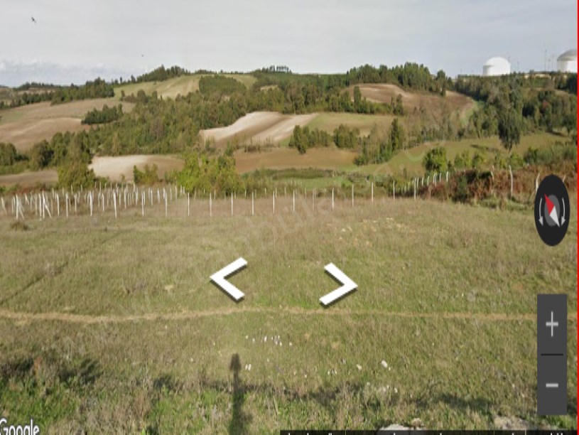 Arnavutköy Yassıörende Satılık Arsa , 957 M2 Yolu Var Evlerin Yakını Hisseli