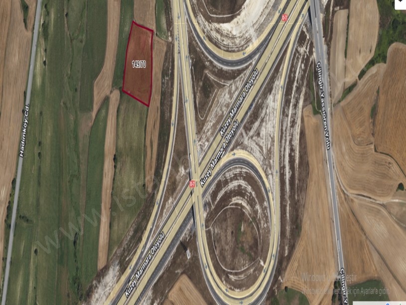 Arnavutköy Yassıörende Satılık Arsa , 881 M2 Hisseli Otoyola Yakın 