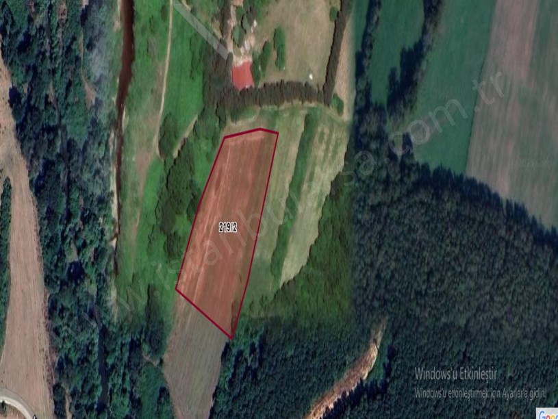 Arnavutköy Haraççıda Satılık Arsa , 500 m2 Yeri Belli Yolu Var Hisseli