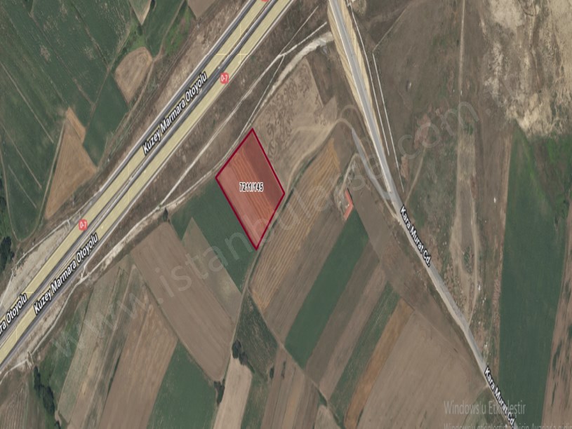 Silivri Kadıköyde Satılık Arsa ,  647 M2 Çaplı Resmi Yolu Var Otoyola Yakın