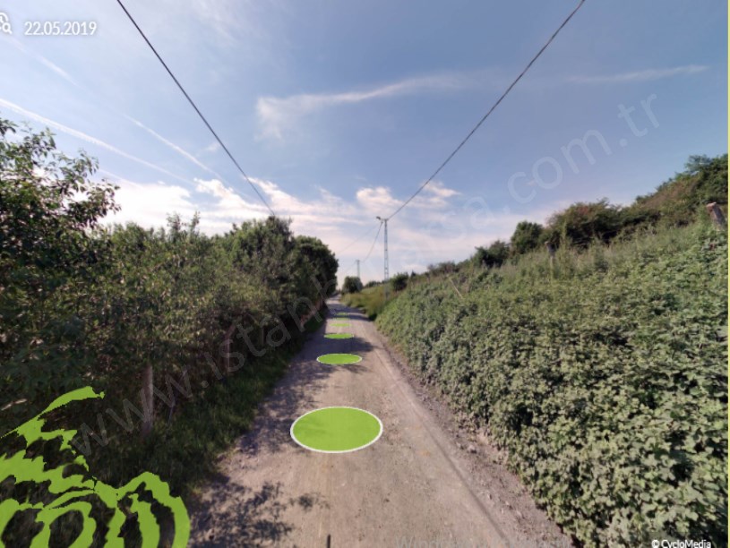 Arnavutköy Dursunköyde Satılık Arsa  , 900 M2 Çevrili Merkezde Cadde Cephe 