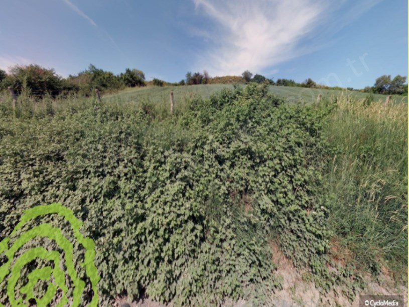 Arnavutköy Dursunköyde Satılık Arsa  , 900 M2 Çevrili Merkezde Cadde Cephe 