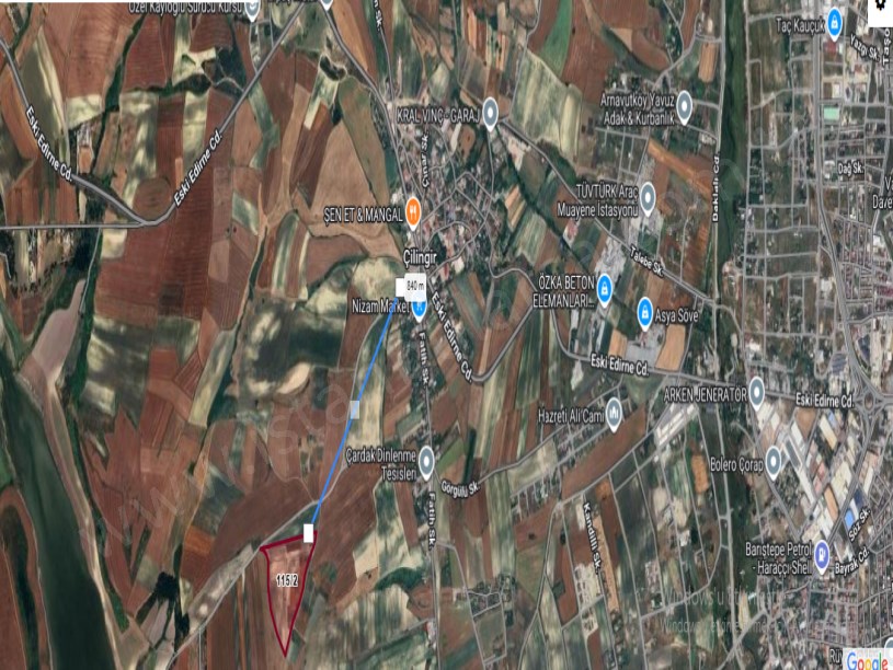 Arnavutköy Çilingirde Satılık Arsa , 202 M2 Hisseli Yolu Var Evlerin Yakını