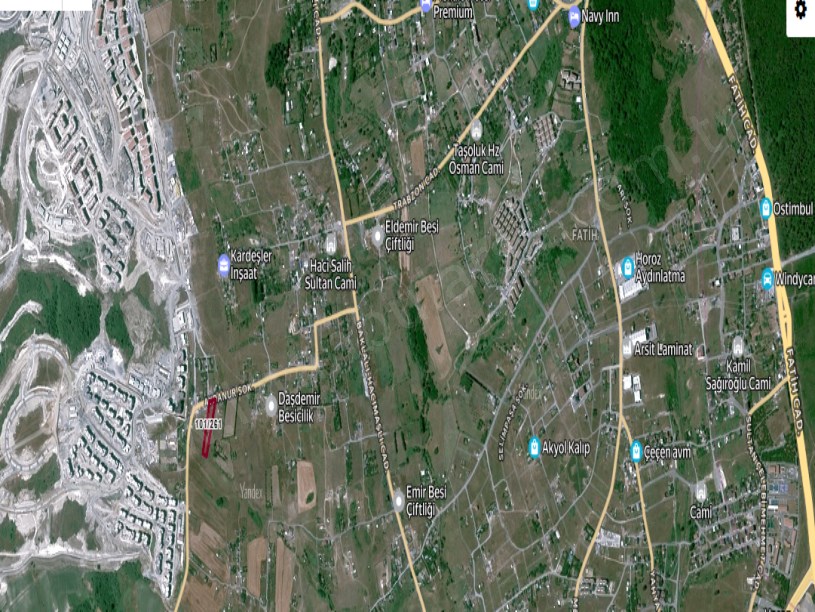 Arnavutköy Tayakadın Satılık Arsa , 175 M2 Yolu Var Evlerin Yakını