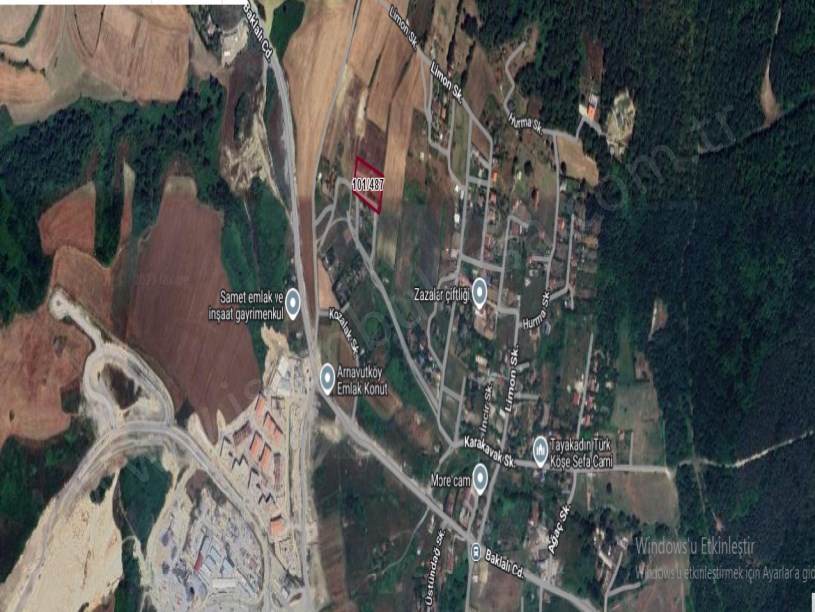 Arnavutköy Tayakadın Satılık Arsa , 175 M2 Yolu Var Evlerin Yakını Hisseli