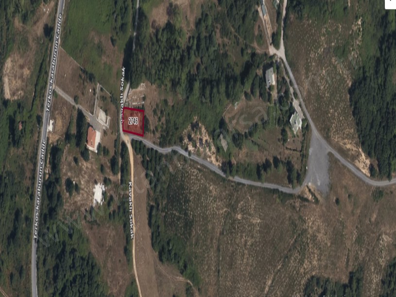 Arnavutköy Karaburunda Satılık Arsa , 500 M2 Müstakil Yolu Var İmarlı