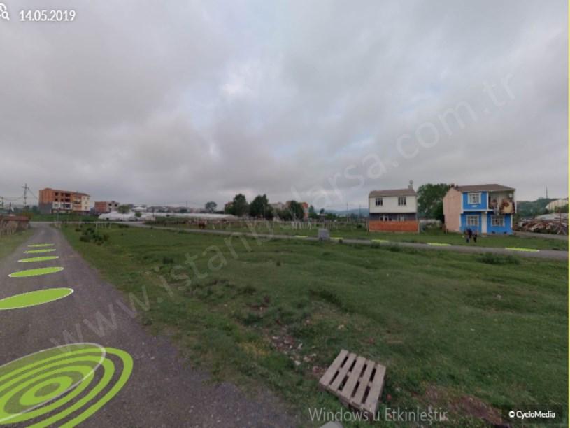 Arnavutköy İmrahorda Satılık Arsa , 130 M2 Merkezde Yolu Var 2 Kat İmarlı 