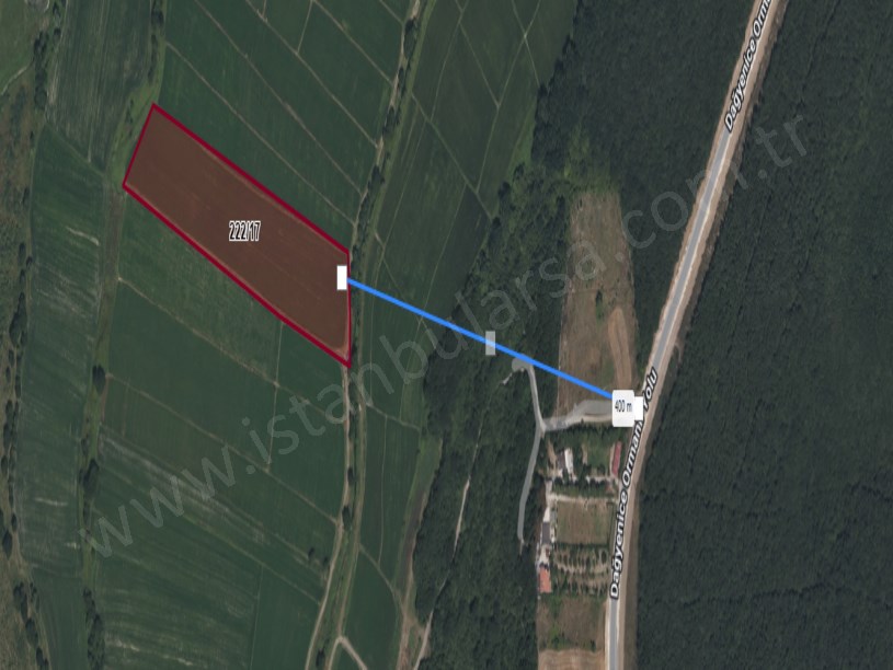 Çatalca Çiftlikköyde Satılık Arsa ,  332 M2 Hisseli Yolu Var 