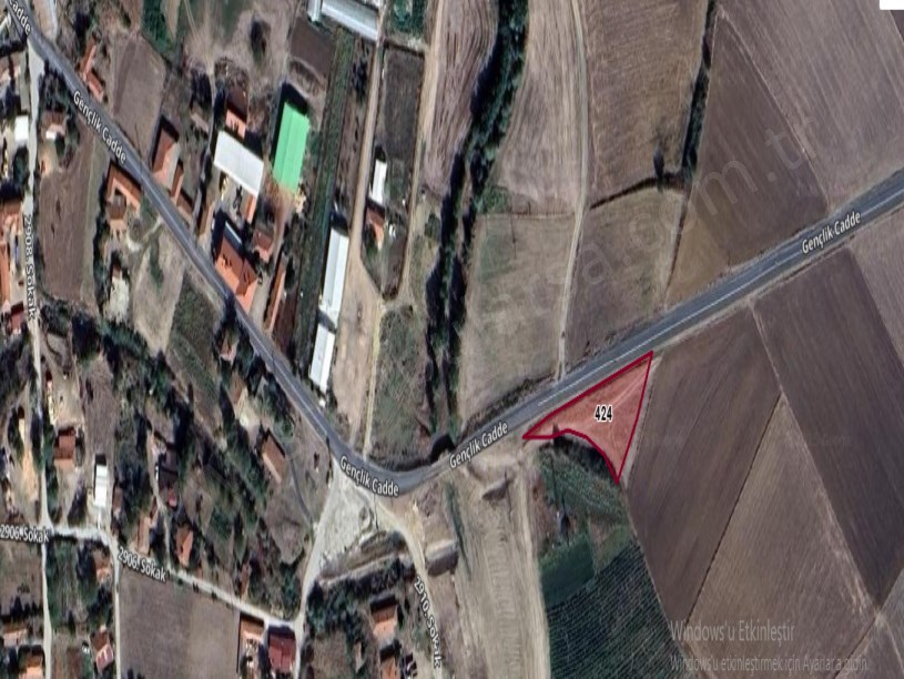 Tekirdağ Hayrabolu Hasköy Satılık Arsa , 276 m2 Cadde Cephe Yolu Var 