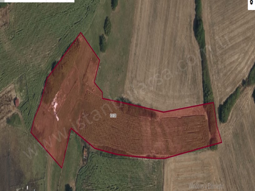  Arnavutköy Balabanda Satılık Arsa , 278 M2 Yolu Var Evlerin Yakını 