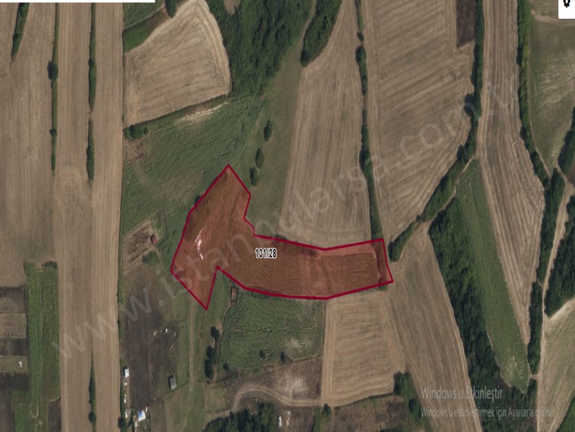  Arnavutköy Balabanda Satılık Arsa , 278 M2 Yolu Var Evlerin Yakını 