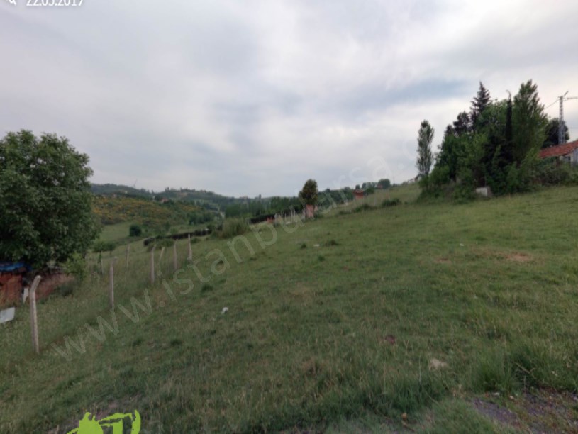 Arnavutköy Tayakadın Satılık Arsa , 161 M2 Hisseli Yolu Var Merkezde 