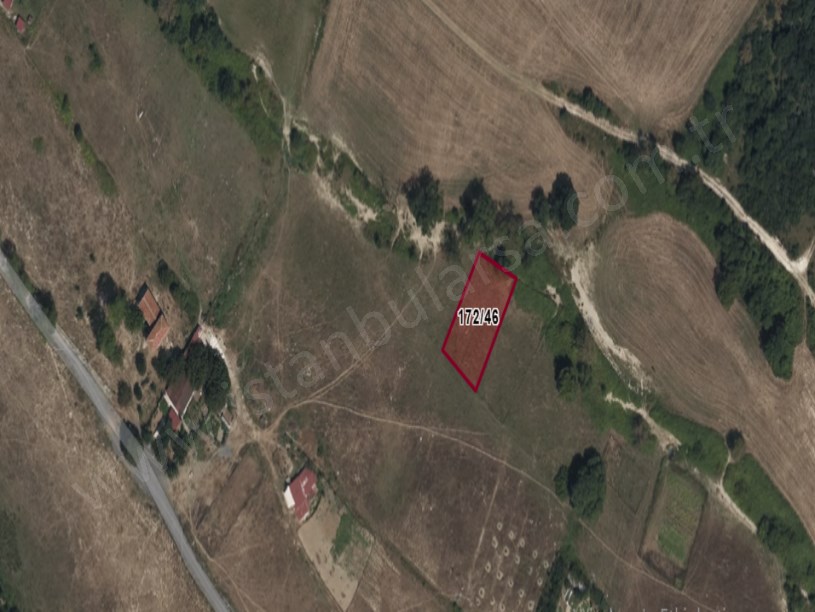 Arnavutköy Tayakadın Satılık Arsa , 173 M2 Hisseli Merkezde