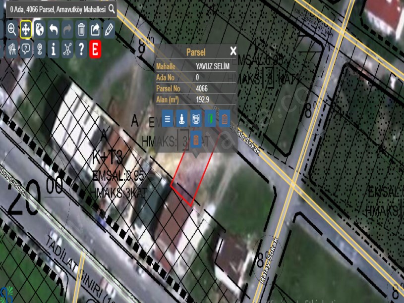 Arnavutköy Yavuzselim Mah Satılık Arsa , 386 m2 3 Kat İmarlı Merkezde  Caddeye 2 .Parsel 