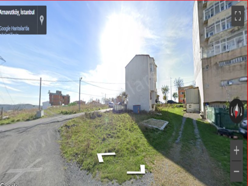 Arnavutköy Yavuzselim Mah Satılık Arsa , 386 m2 3 Kat İmarlı Merkezde  Caddeye 2 .Parsel 